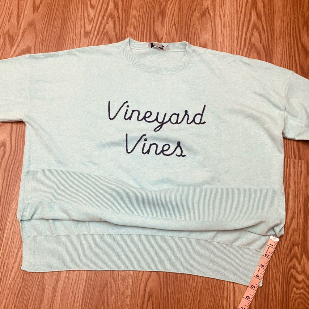 Vineyards  Vine Woman’s Size XL Pullover Embroidered Sweater Spell Out Logo - Picture 7 of 11